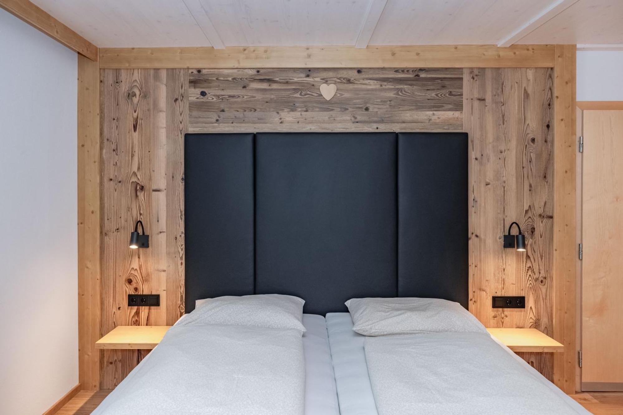 Gasthof - Pension Durnthaler เทรอโพลาค ภายนอก รูปภาพ
